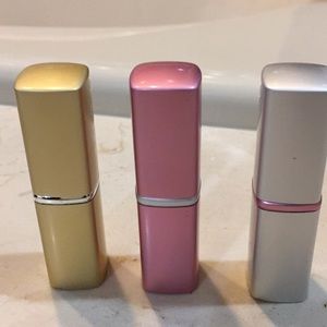 Mally Age Rebel long wear hydrating lipstick trio